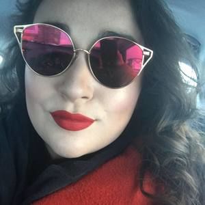 Meet your Posher, Ilana